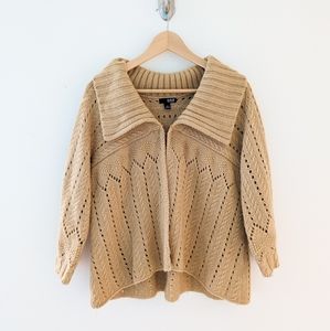 a.n.a A New Approach Knit Cardigan Size Medium Capelet